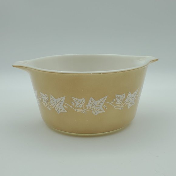 Pyrex Sandalwood 473 1 Quart Casserole Dish White Leaves on Tan - Picture 3 of 11